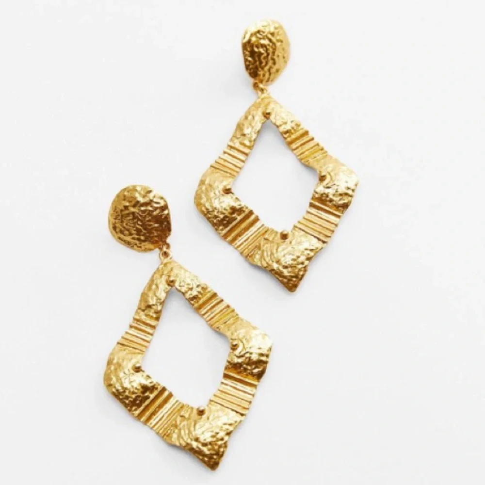 ZARA Textured rhombus Earrings - Picture 4 of 4